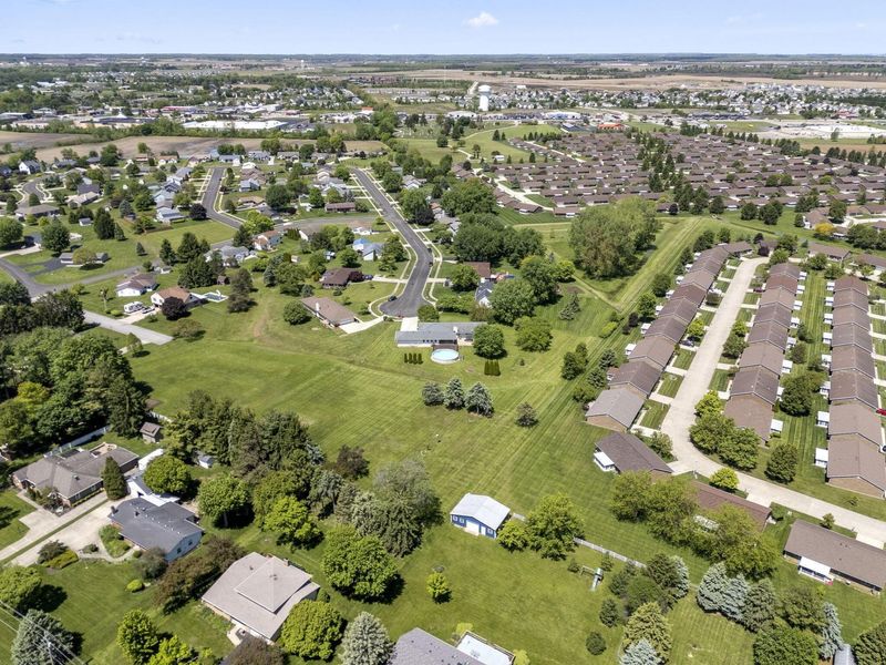 339 Thames Court , London, OH 43140 Photo 110