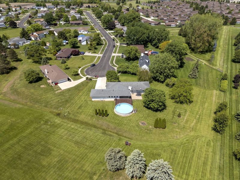 339 Thames Court , London, OH 43140 Photo 111