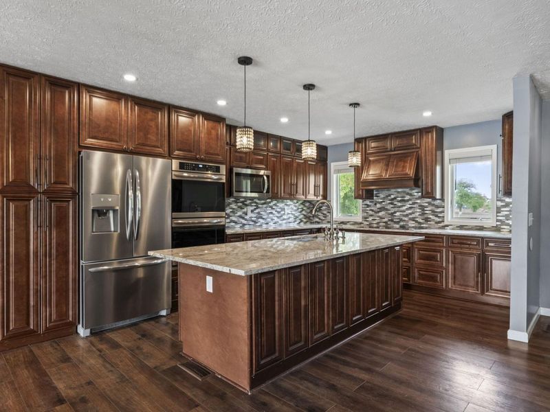 339 Thames Court , London, OH 43140 Photo 25