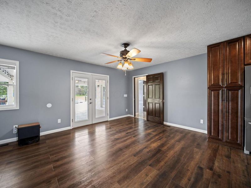 339 Thames Court , London, OH 43140 Photo 26