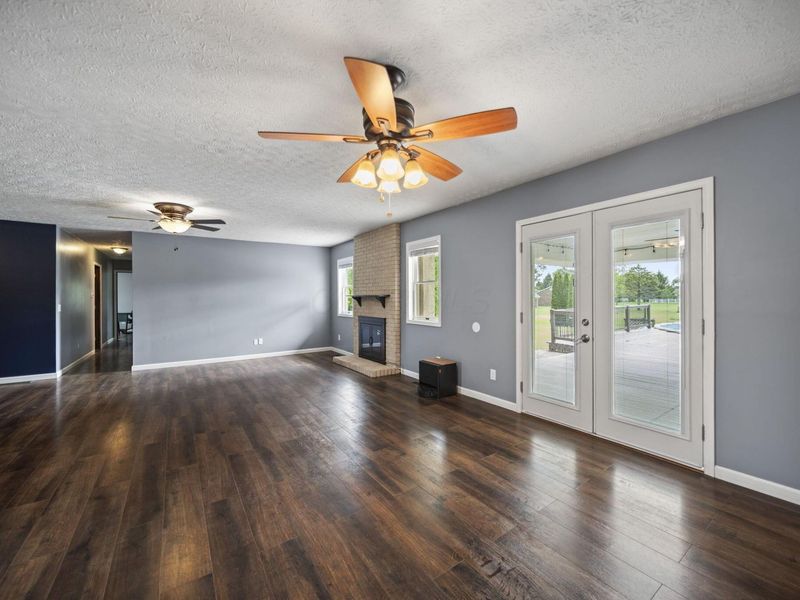 339 Thames Court , London, OH 43140 Photo 29