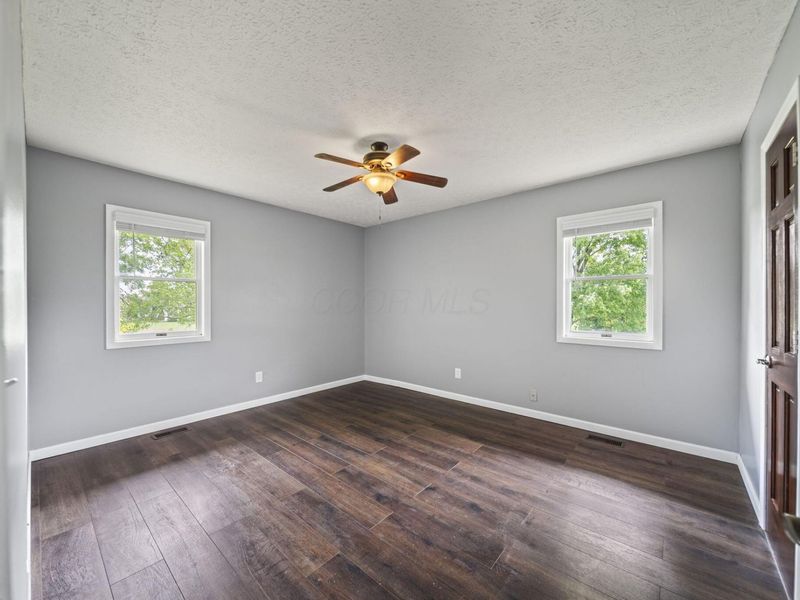 339 Thames Court , London, OH 43140 Photo 42