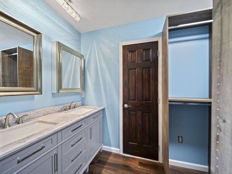 339 Thames Court , London, OH 43140 Photo 47