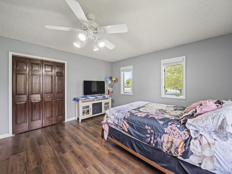 339 Thames Court , London, OH 43140 Photo 58