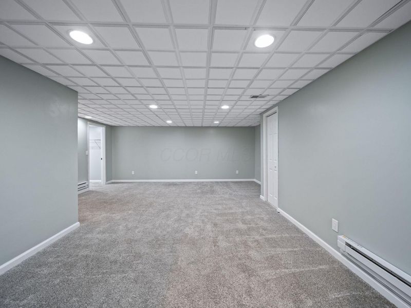 339 Thames Court , London, OH 43140 Photo 71