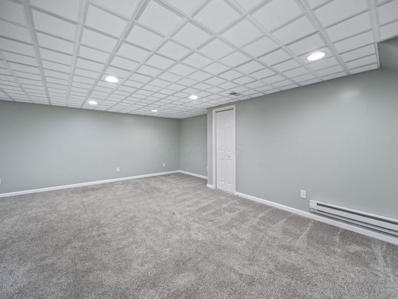 339 Thames Court , London, OH 43140 Photo 74