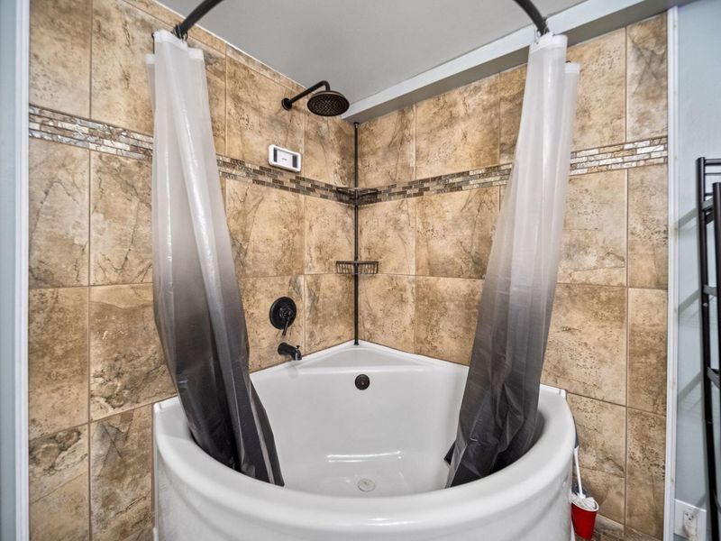 339 Thames Court , London, OH 43140 Photo 78