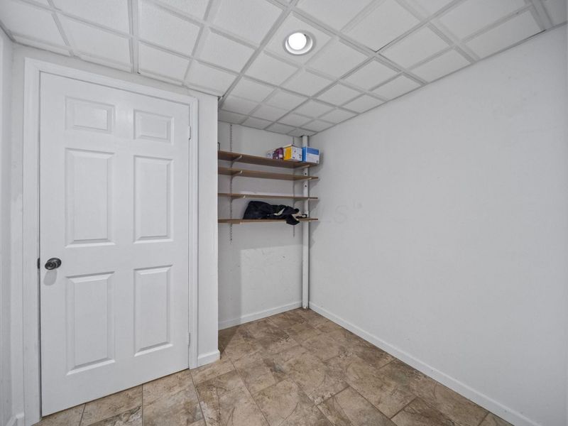 339 Thames Court , London, OH 43140 Photo 79
