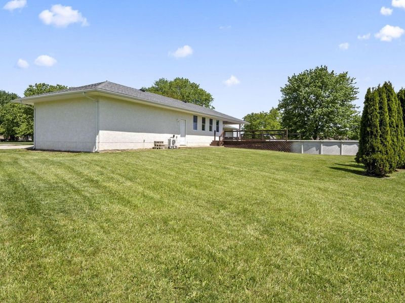 339 Thames Court , London, OH 43140 Photo 94