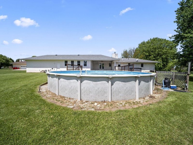 339 Thames Court , London, OH 43140 Photo 95
