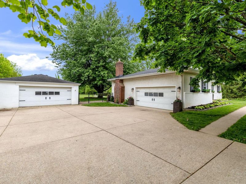 14789 Morse Road SW, Pataskala, OH 43062 Photo 3