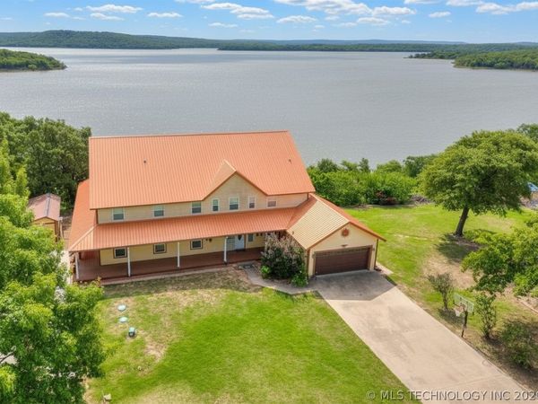 332 E Highland Avenue, Eufaula, OK 74432