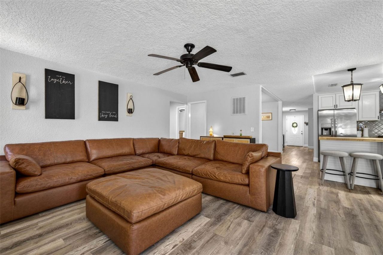 9043 Mccormick Street, Spring Hill, FL 34608 Photo