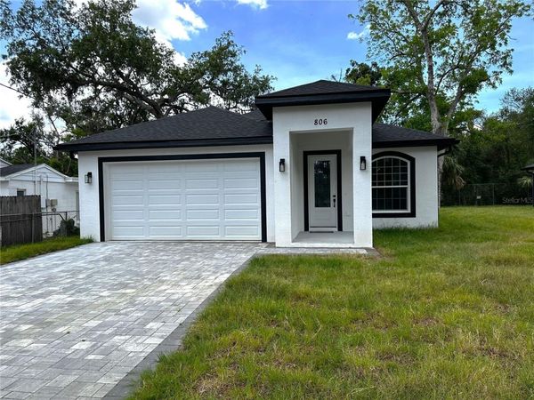 806 W LOWRY LANE , TAMPA, FL 33604