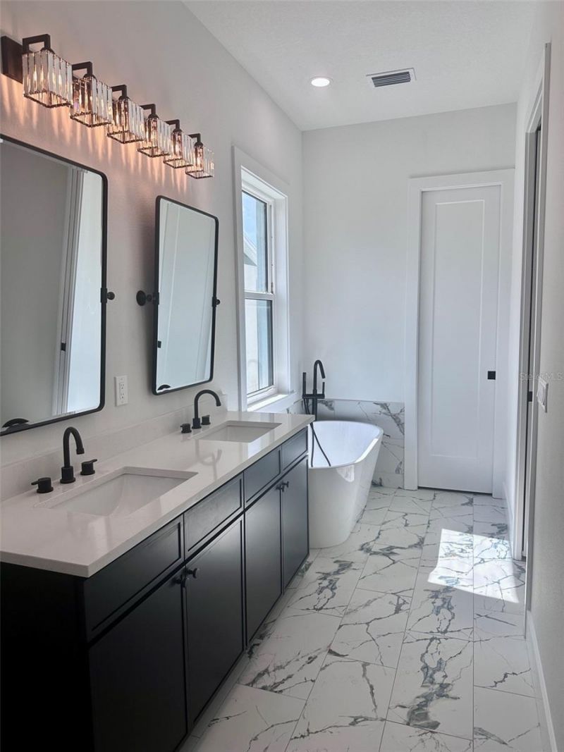 1525 29th Avenue N, Saint Petersburg, FL 33704 Photo