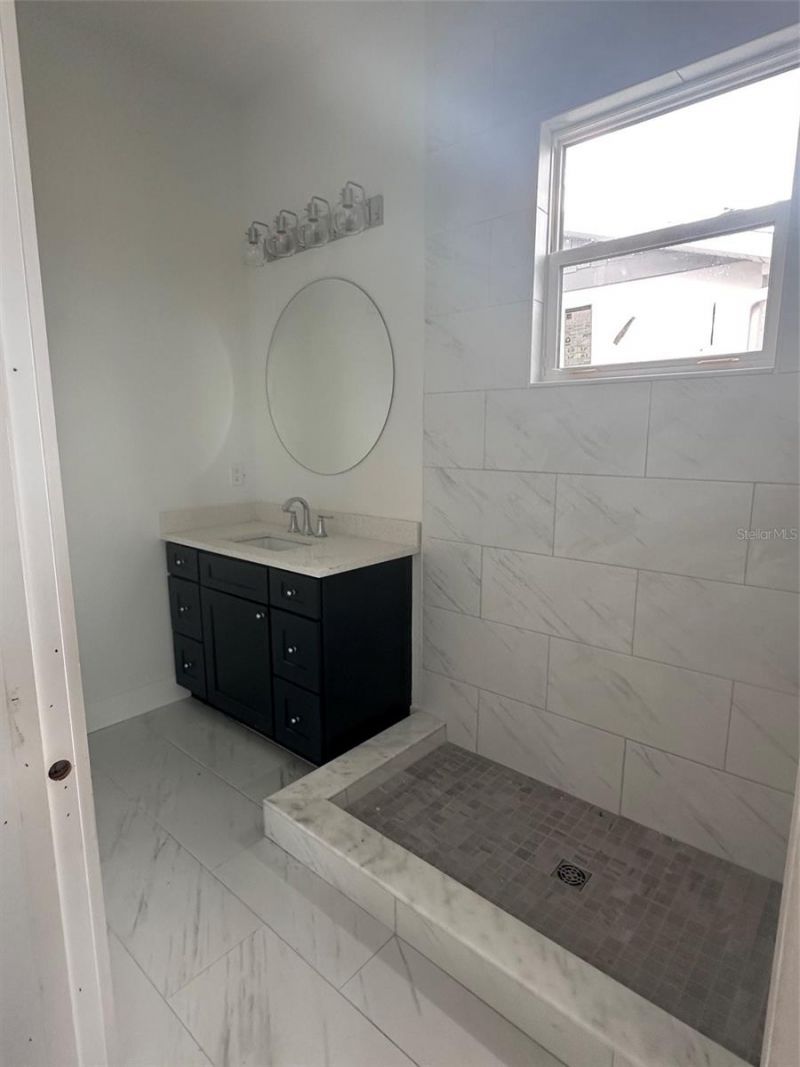 1525 29th Avenue N, Saint Petersburg, FL 33704 Photo