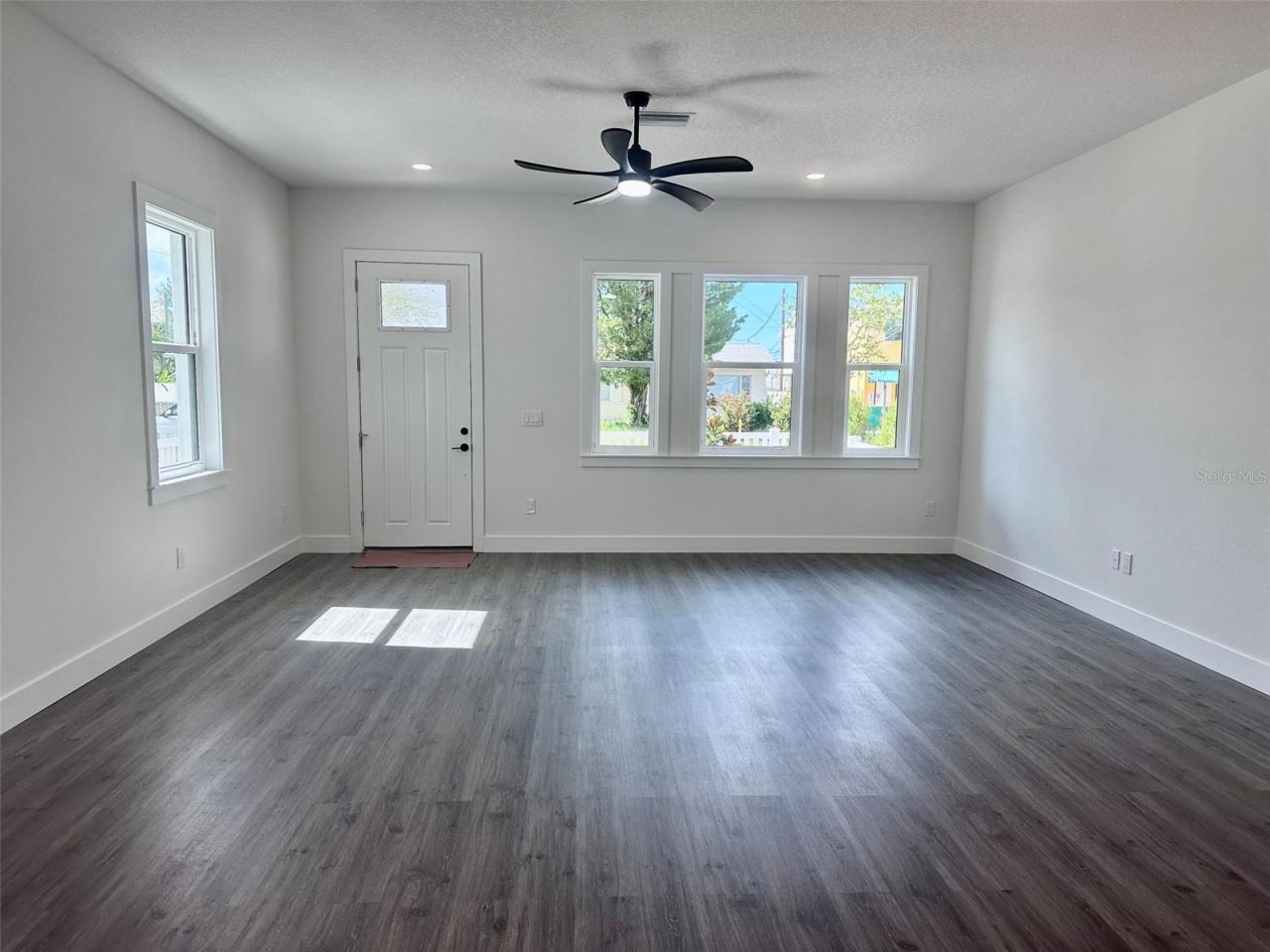 1525 29th Avenue N, Saint Petersburg, FL 33704 Photo