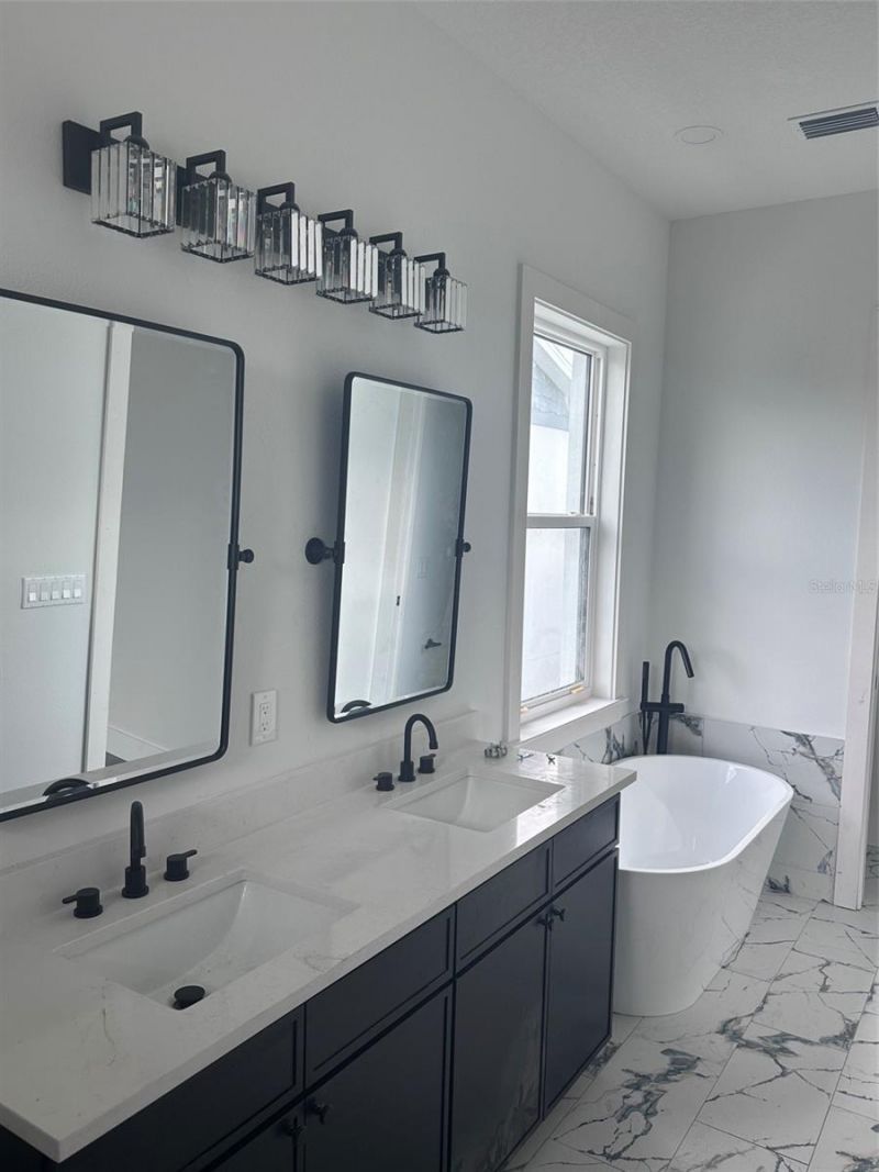 1525 29th Avenue N, Saint Petersburg, FL 33704 Photo