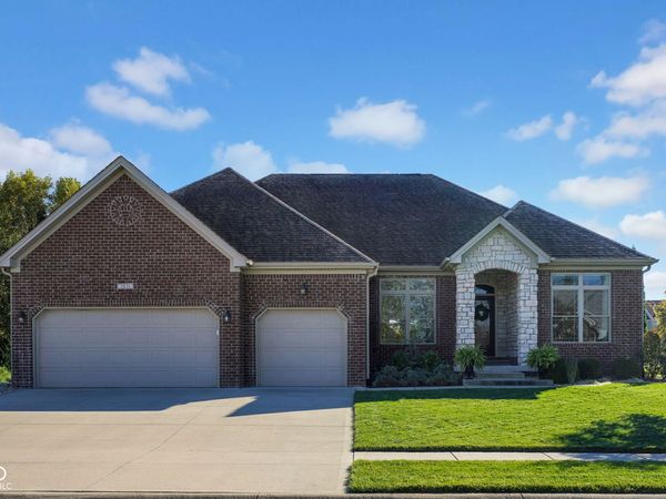 3831 Sycamore Bend Court, Columbus, IN 47203