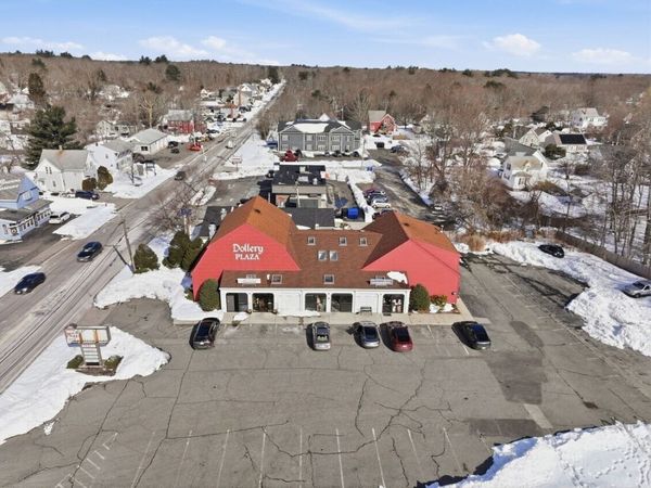 785 Bedford, Whitman, MA 02382