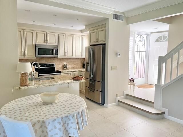 2707 Fairway Drive N, Jupiter, FL 33477 Photo