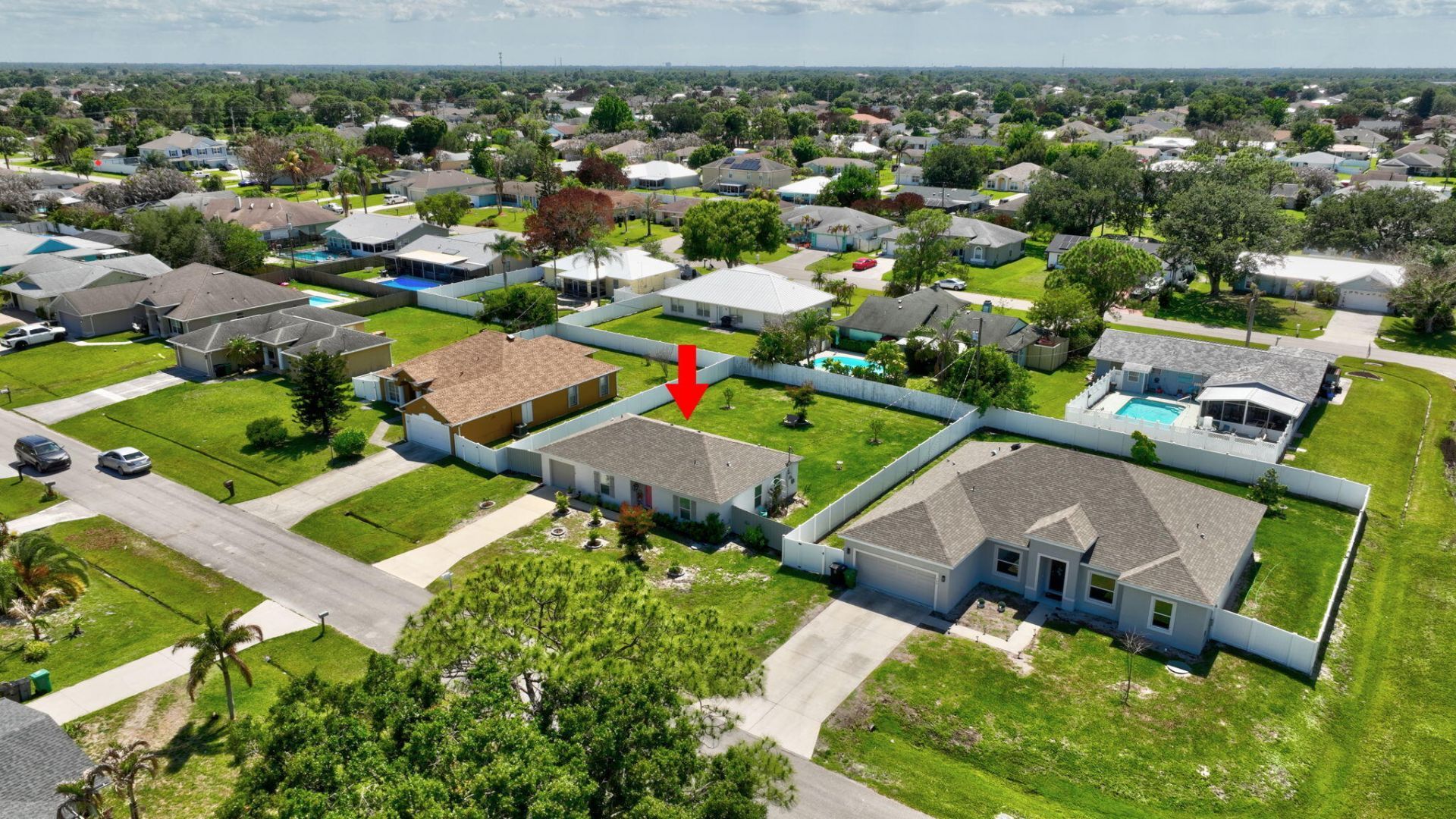 718 SW Curry Street, Port Saint Lucie, FL 34983 Photo