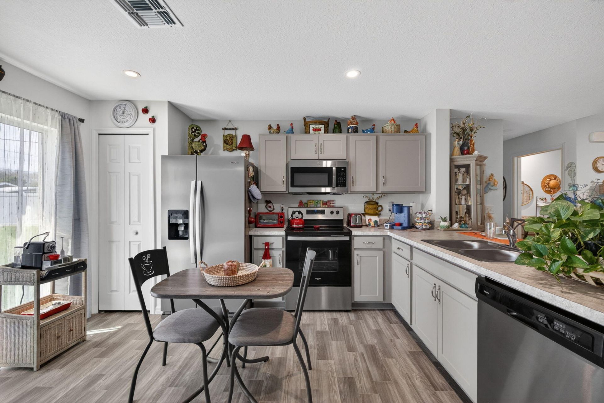 718 SW Curry Street, Port Saint Lucie, FL 34983 Photo