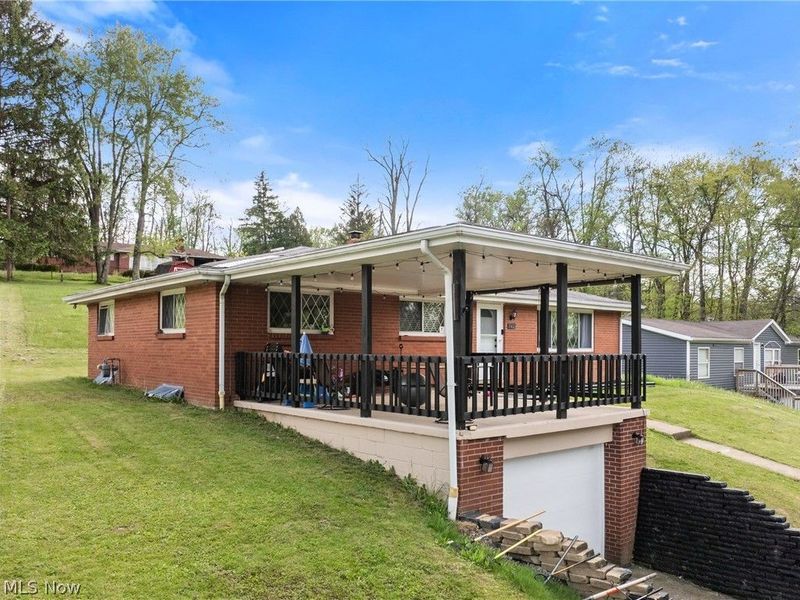 942 Overlook Drive, Wintersville, OH 43953 Photo 3