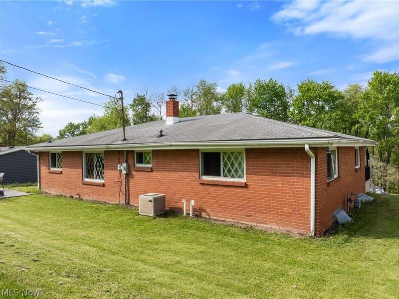 942 Overlook Drive, Wintersville, OH 43953 Photo 6
