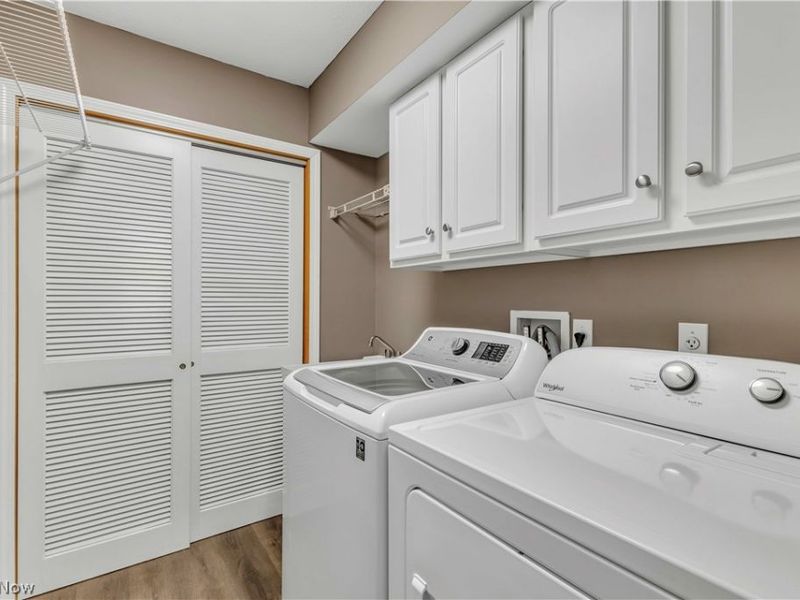 363 Northcoast Point Drive, Eastlake, OH 44095 Photo 9