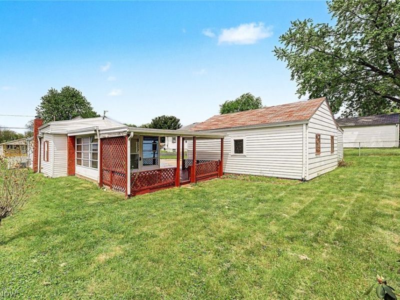 671 Stevenson Avenue, Akron, OH 44312 Photo 2