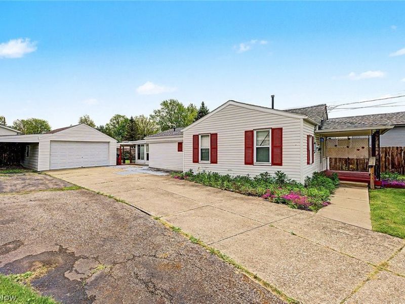 671 Stevenson Avenue, Akron, OH 44312 Photo 27