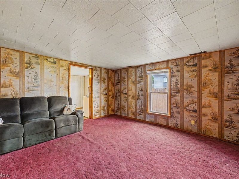 671 Stevenson Avenue, Akron, OH 44312 Photo 8