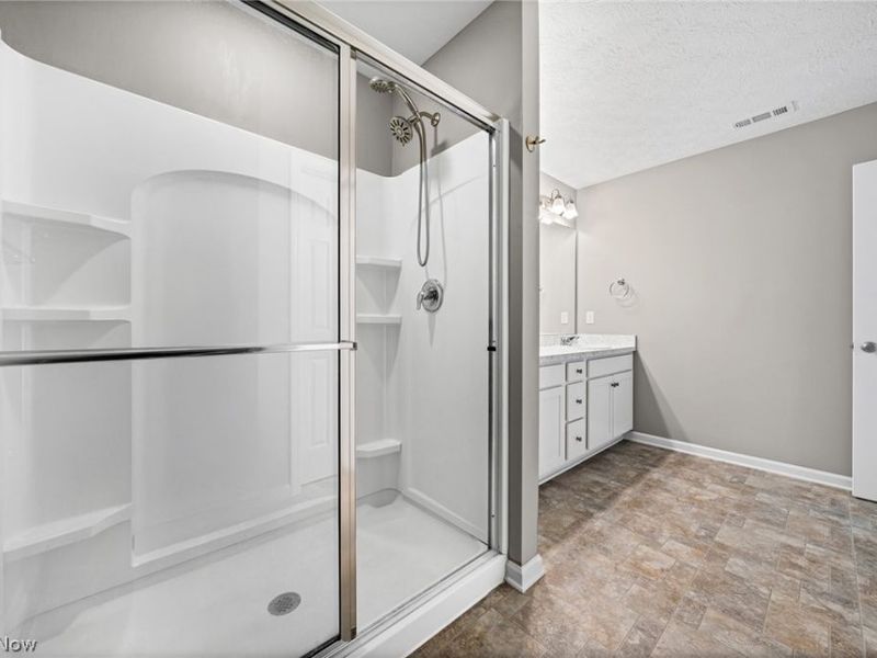 37272 Sandy Ridge Drive , North Ridgeville, OH 44039 Photo 15