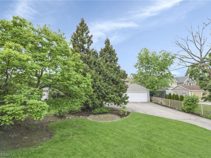1300 West Boulevard, Cleveland, OH 44102 Photo 42