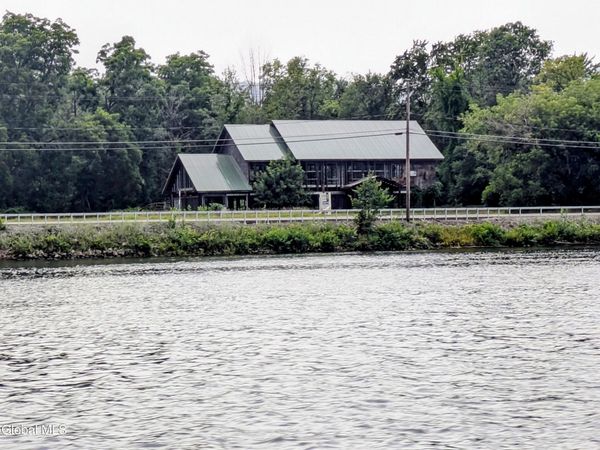 5015 ROUTE 9N, Corinth, NY 12822