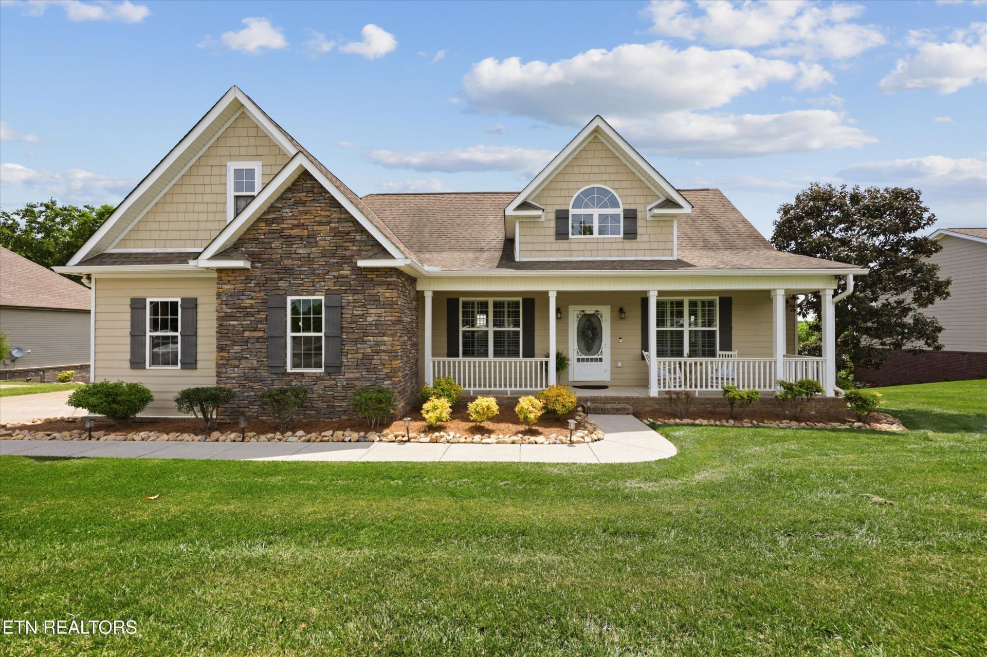12506 Buttermilk Rd, Knoxville, TN 37932 Main Photo