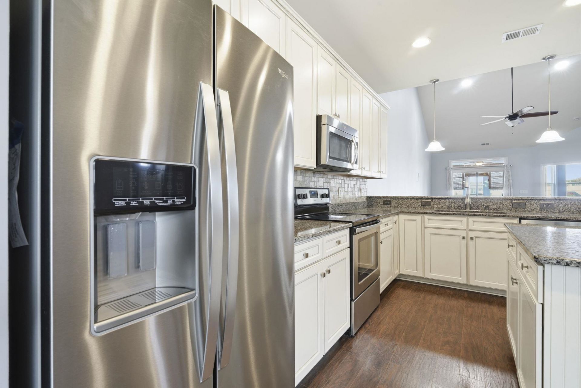 1558 Palmina Loop Photo 7