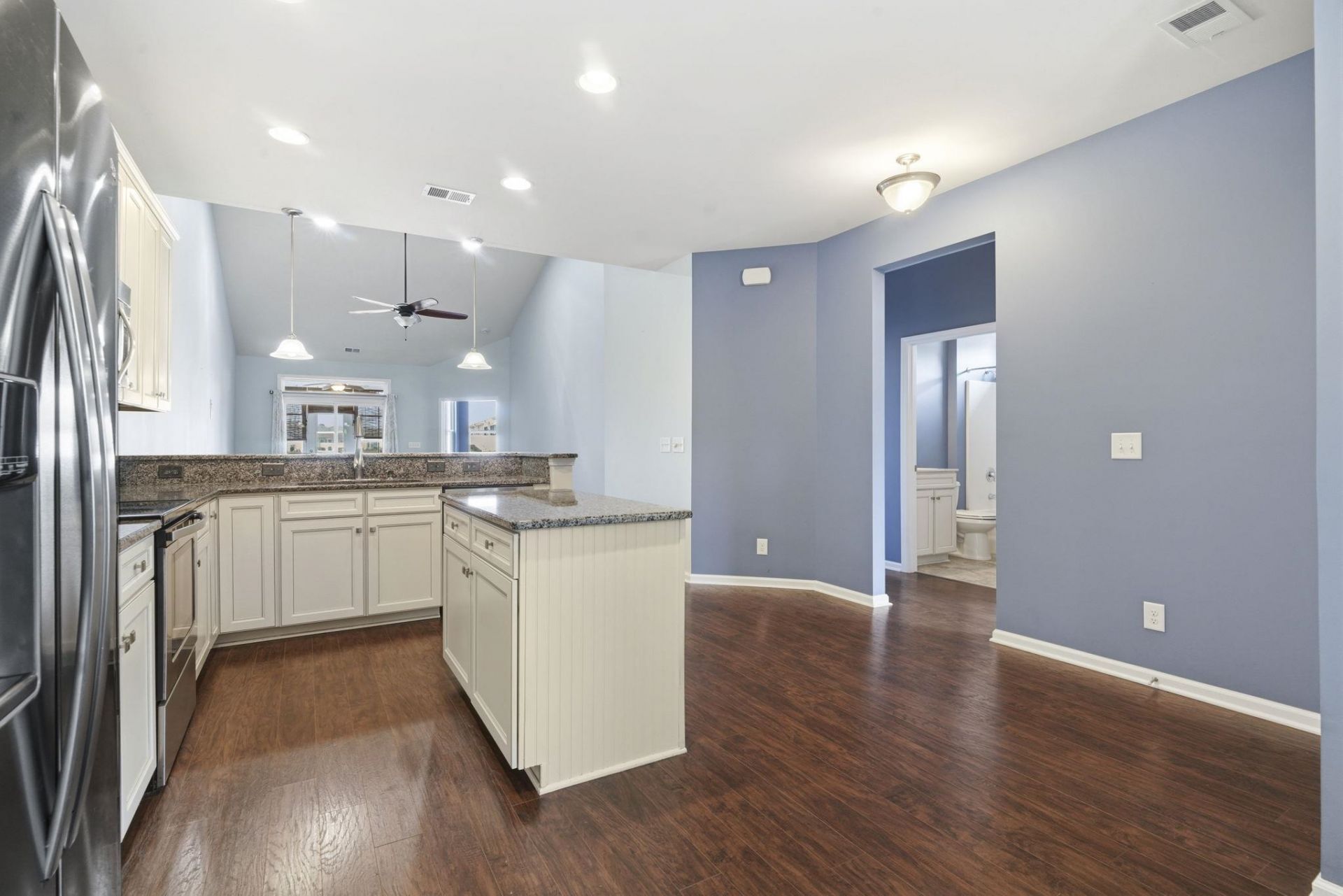 1558 Palmina Loop Photo 8