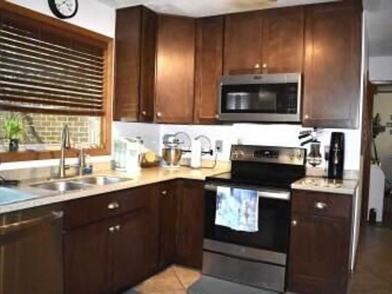 196 Cambria Drive, Dayton, OH 45440 Photo 19