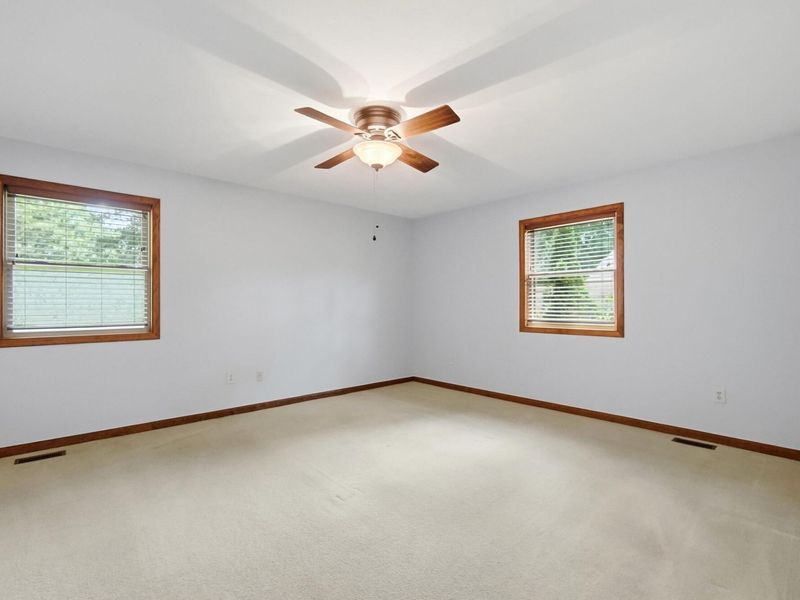 196 Cambria Drive, Dayton, OH 45440 Photo 24