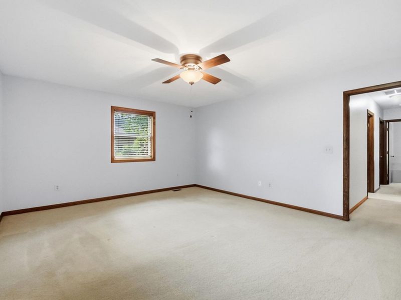 196 Cambria Drive, Dayton, OH 45440 Photo 25