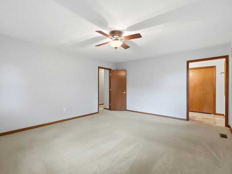 196 Cambria Drive, Dayton, OH 45440 Photo 26