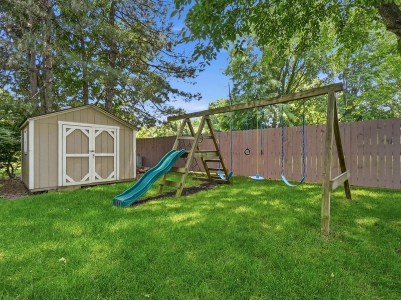 196 Cambria Drive, Dayton, OH 45440 Photo 42