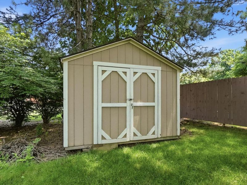 196 Cambria Drive, Dayton, OH 45440 Photo 44