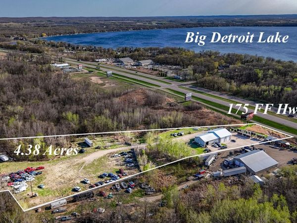 28428 US Highway 10 , Detroit Lakes, MN 56501