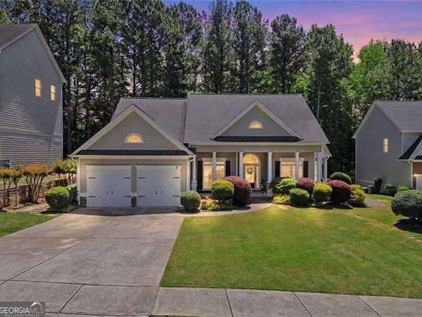 137 Pensdale Place, Acworth, GA 30101