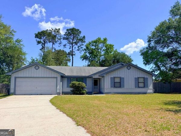 142 Woodvalley Court, Kingsland, GA 31548