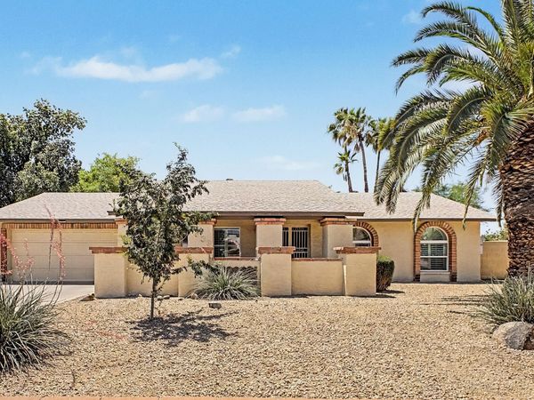 4633 E REDFIELD Road, Phoenix, AZ 85032