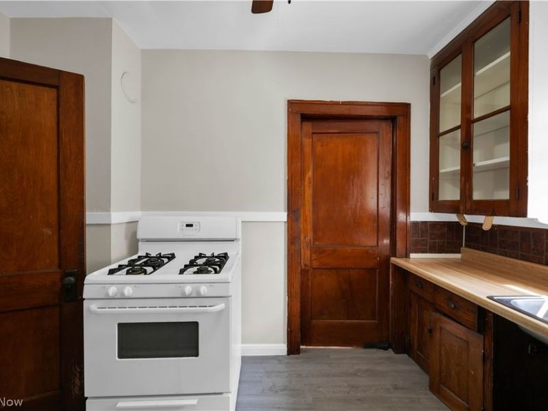 4119 Spokane Avenue, Unit 4121/UP, Cleveland, OH 44109 Photo 10